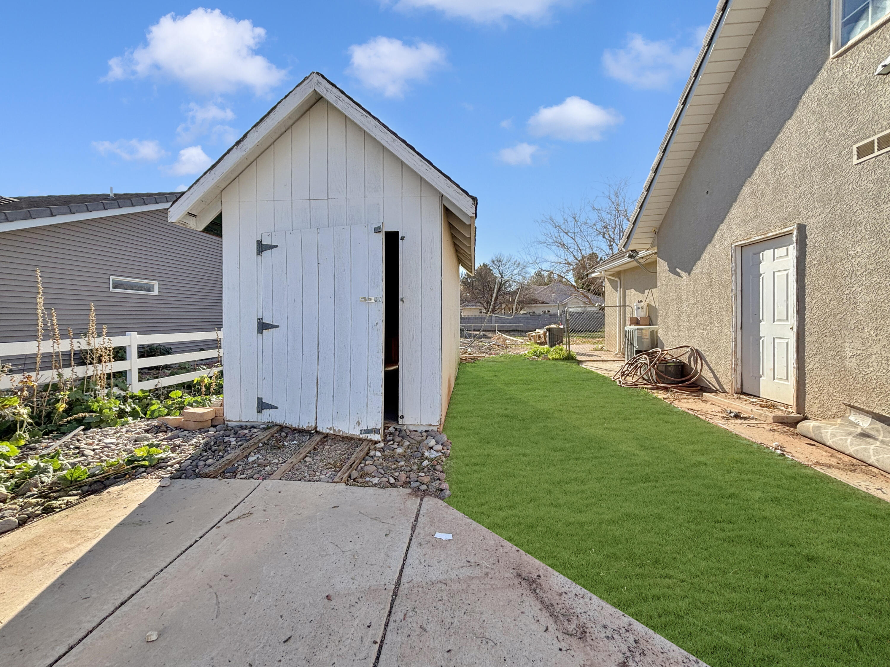 PINE VIEW ESTATES - Residential