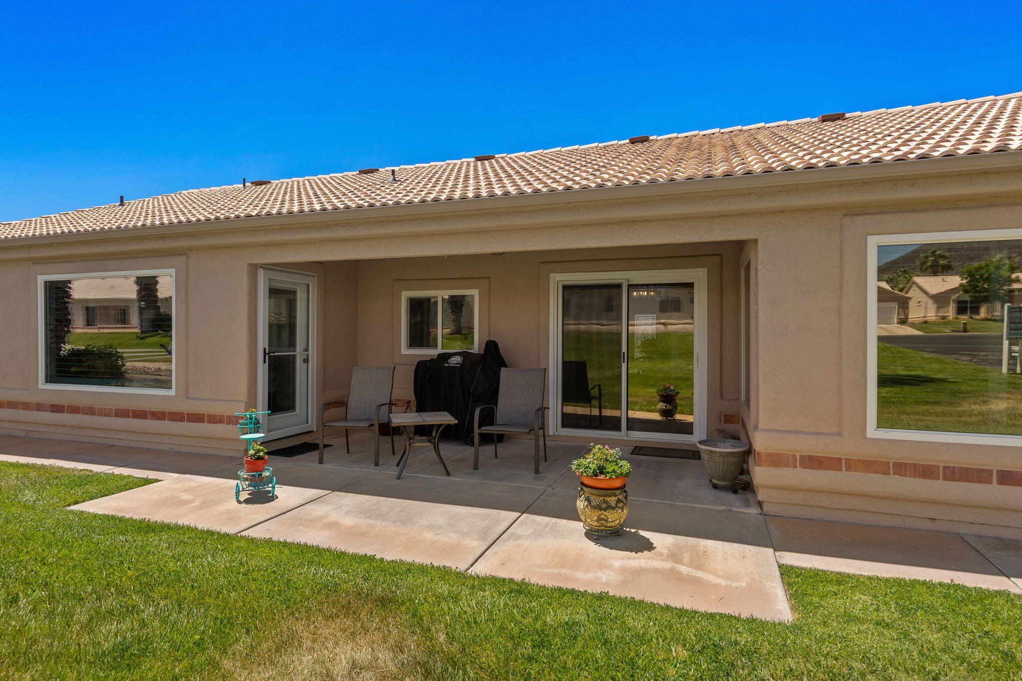 WEST SPRINGS TOWNHOMES - Residential