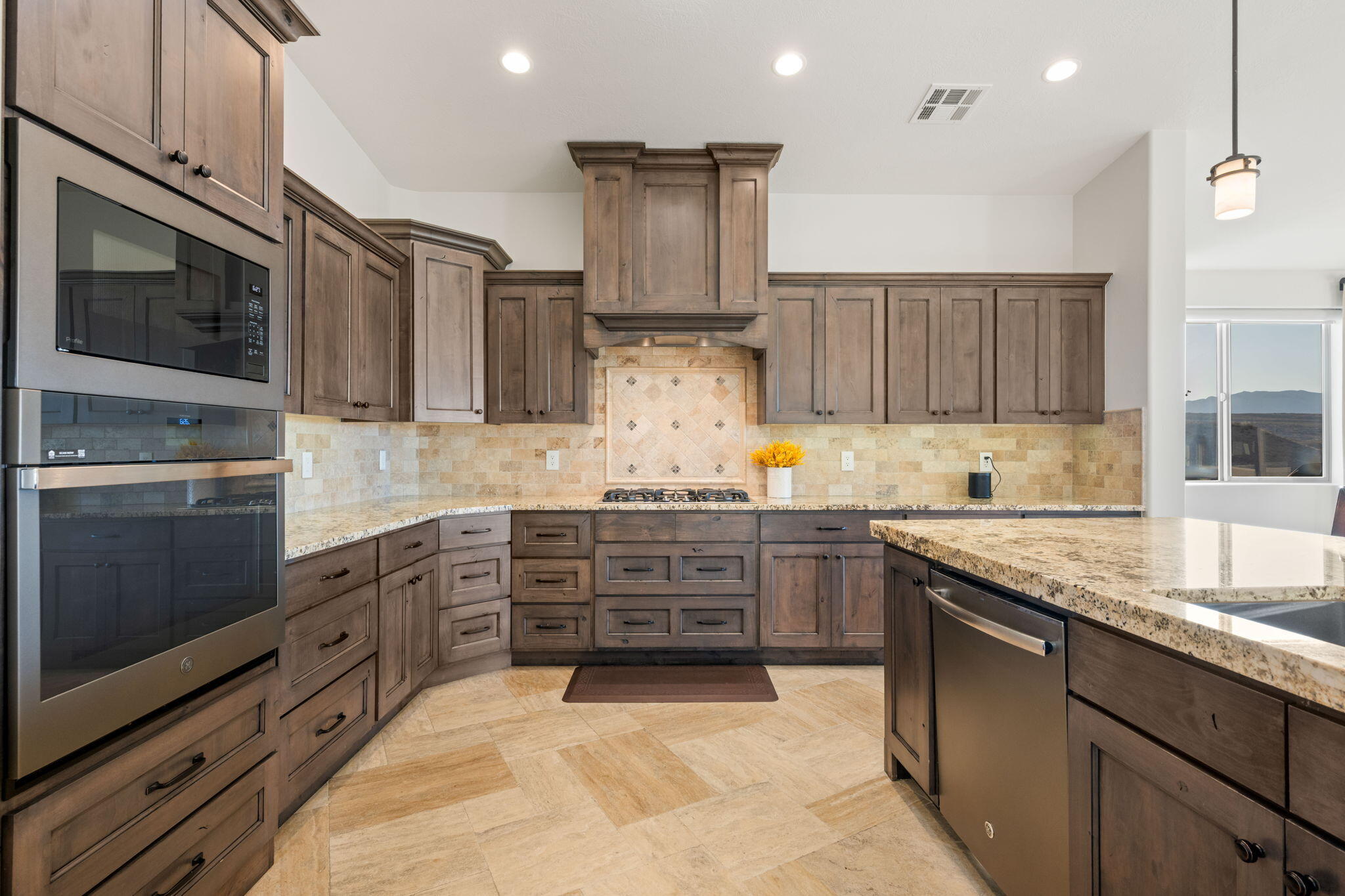 TUSCAN HEIGHTS - Residential