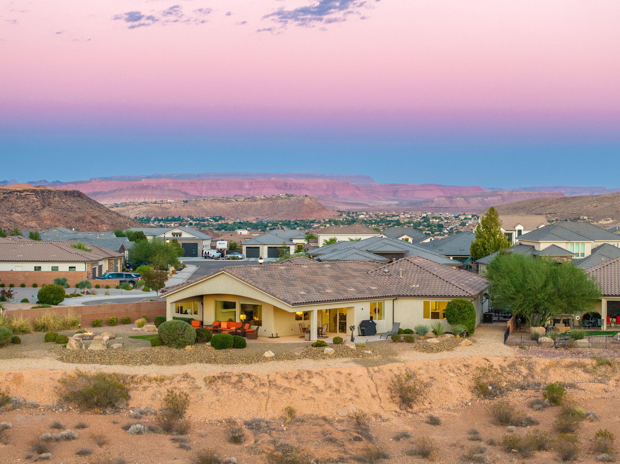 TUSCAN HEIGHTS - Residential