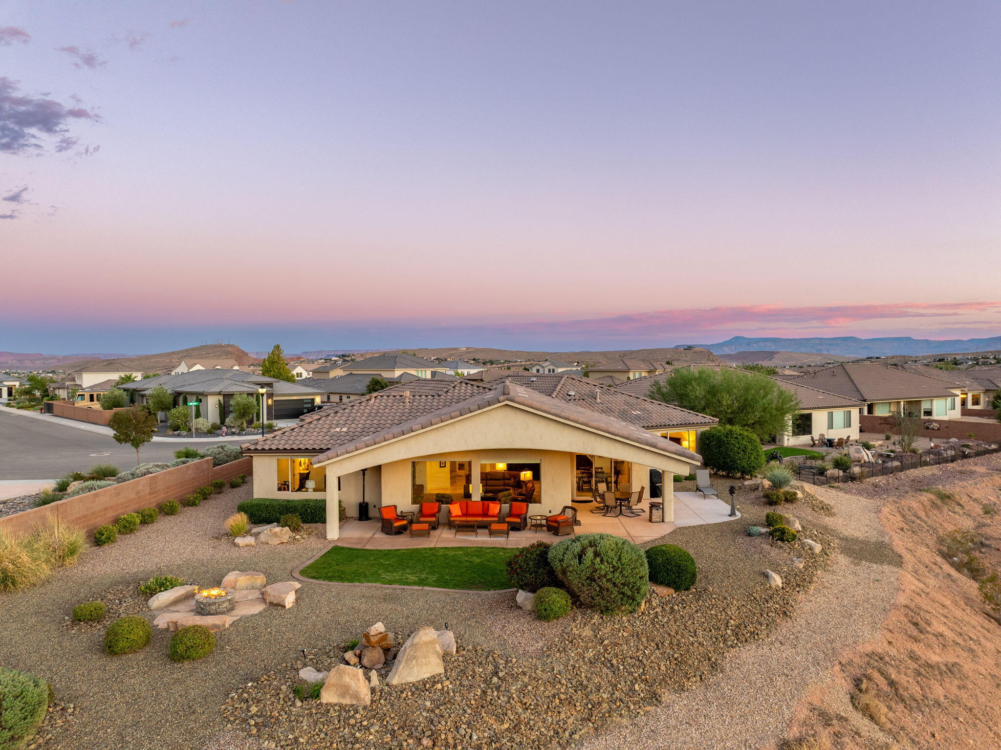 TUSCAN HEIGHTS - Residential