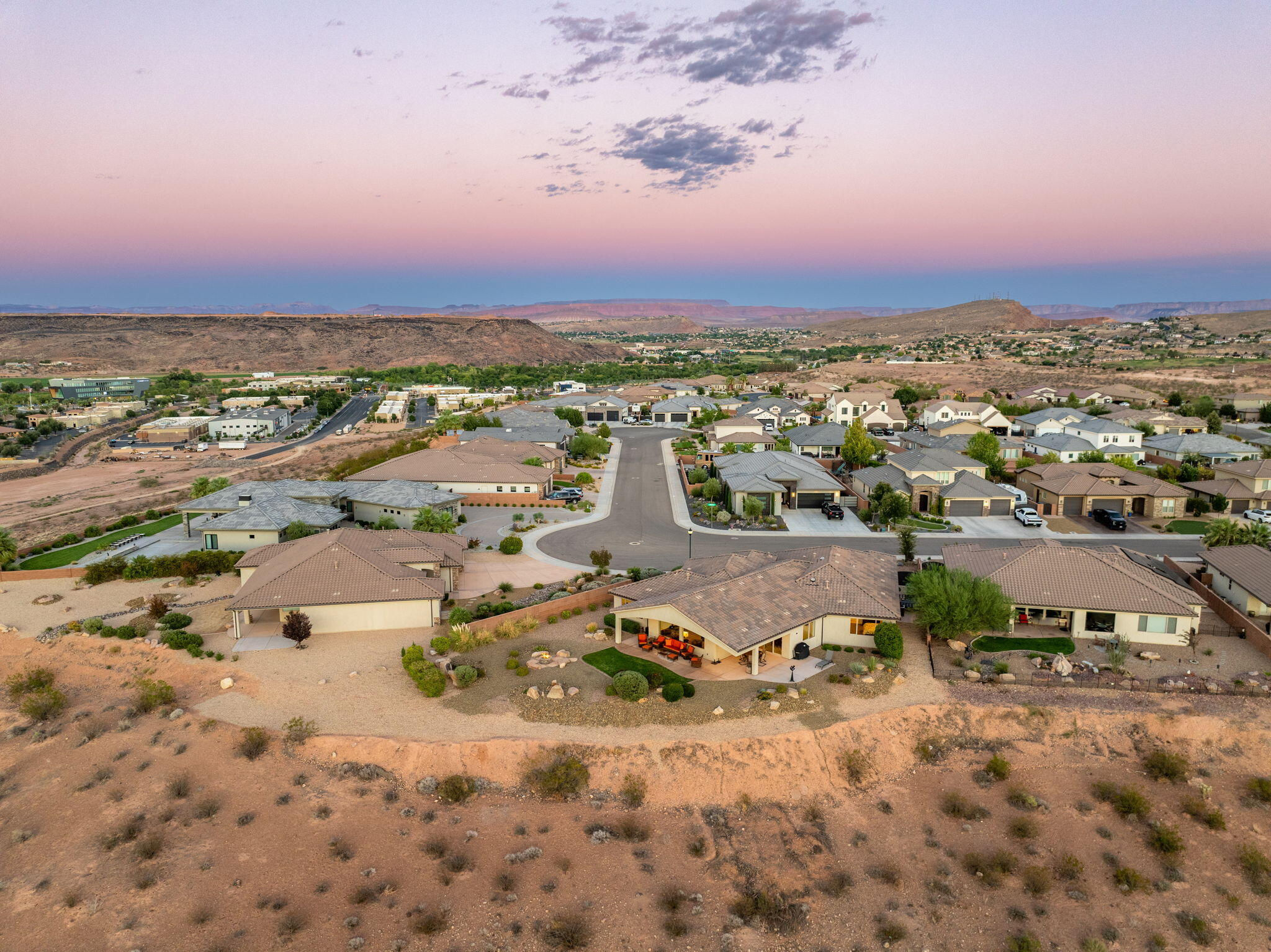 TUSCAN HEIGHTS - Residential