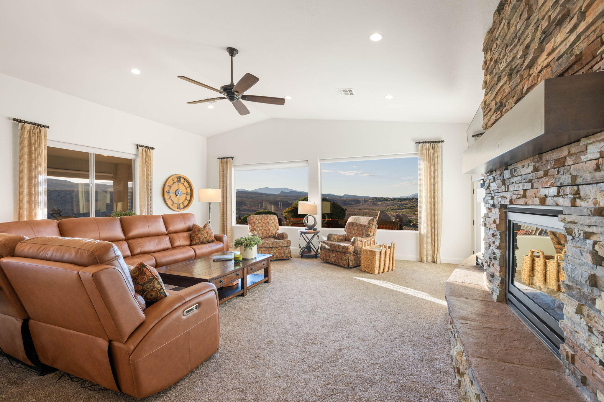 TUSCAN HEIGHTS - Residential