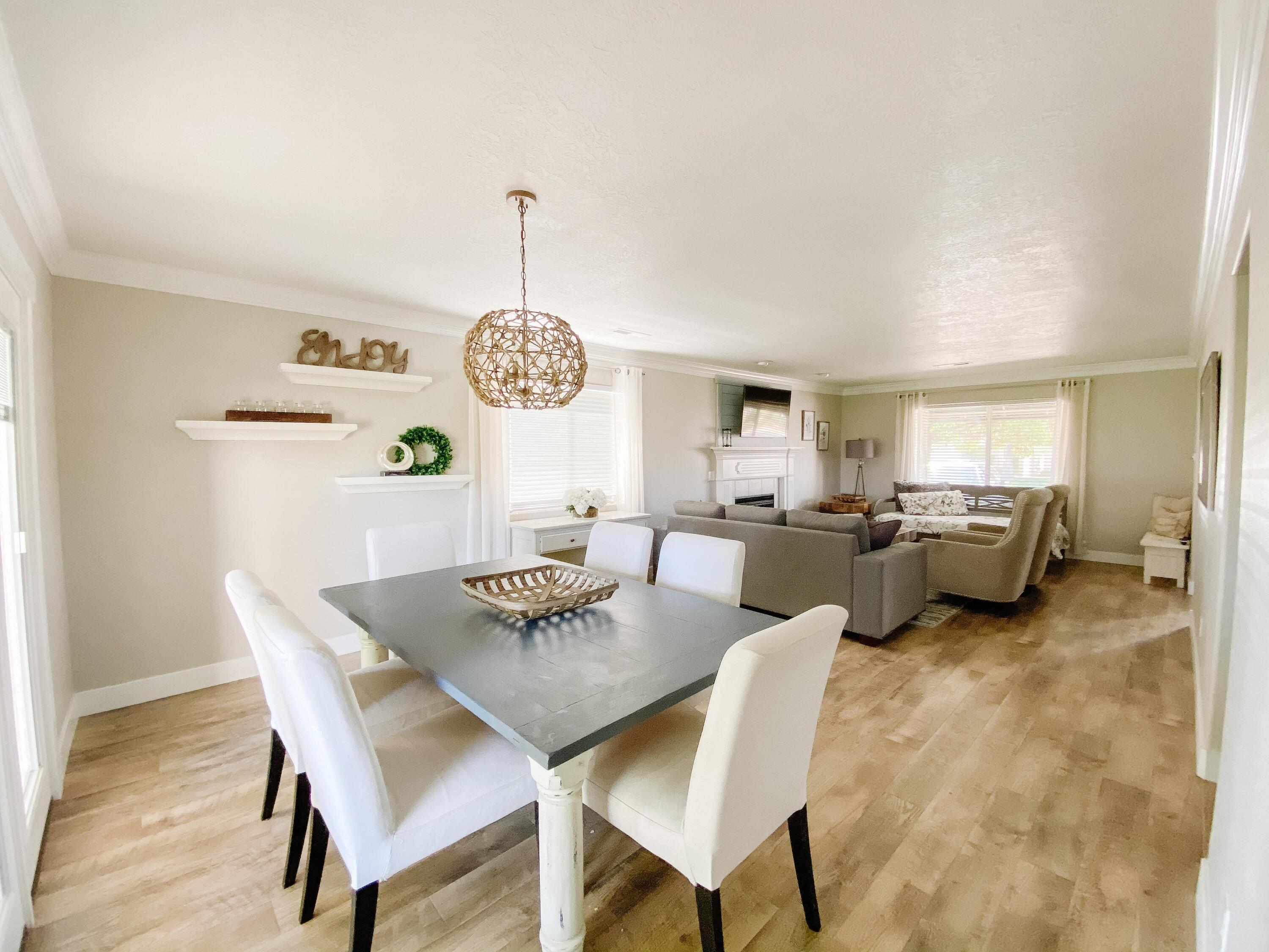 LAS PALMAS RESORT CONDOS - Residential