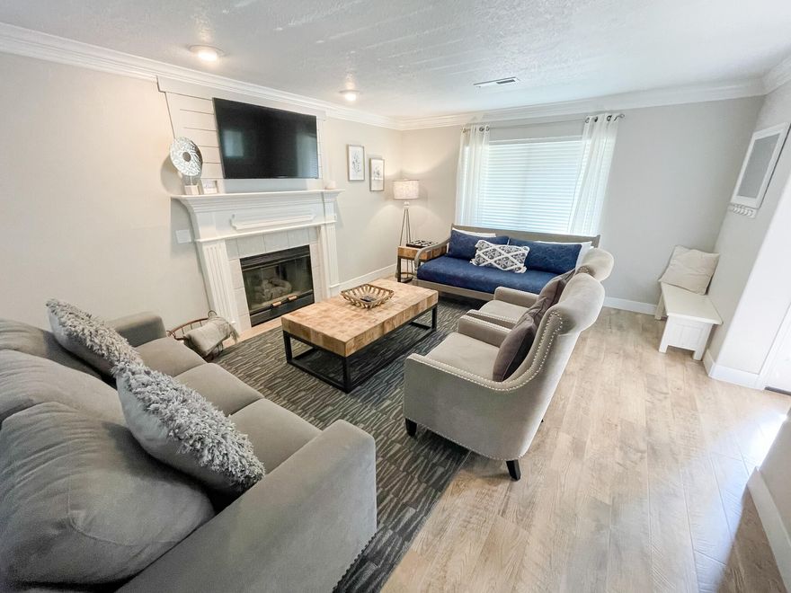 Turnkey & Ready for you, this beautifully renovated ground level condo offers the perfect blend of modern comfort and resort-style living. Covered patio with views to the east makes for shaded evenings. Step inside to discover a well planned layout maximizing sleeping and beds. The open-concept layout is bright and inviting. Whether you're looking for a vacation home, investment property (nightly rental approved!), or primary home, this unit checks all the boxes. As part of Las Palmas Resort, you'll have access to multiple pools, hot tubs, a fitness center, sports courts, pickle ball and walking trails -all just minutes from golf courses, hiking, and downtown St George.
Investor special! Seller has multiple units available in Las Palmas and would love to give a multi-unit discount