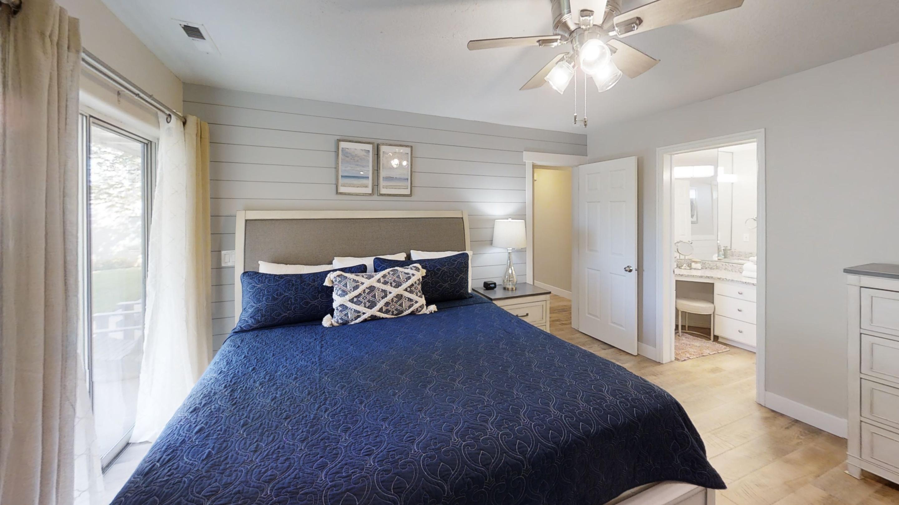 LAS PALMAS RESORT CONDOS - Residential