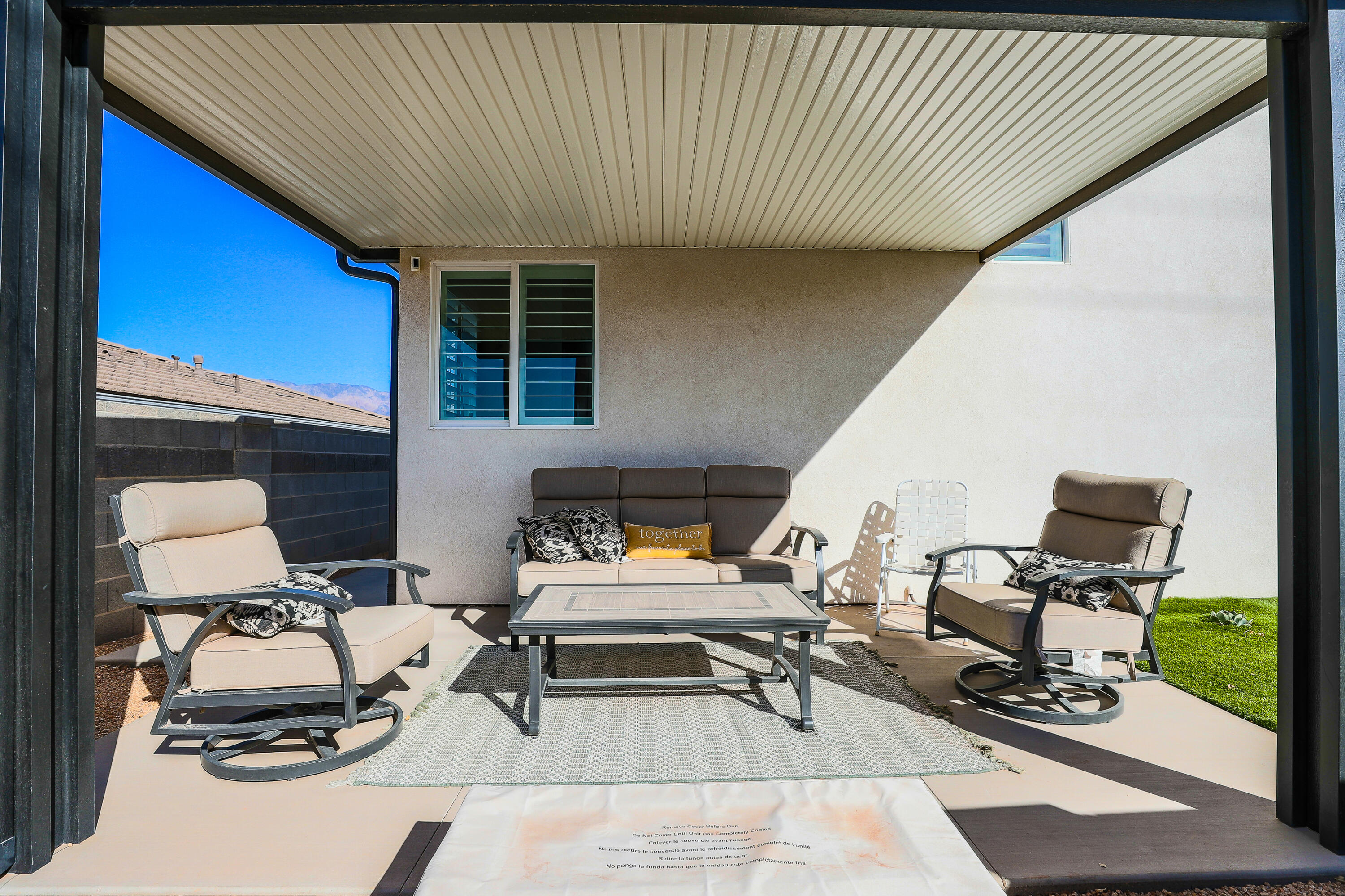 PEREGRINE POINTE WEST - Residential