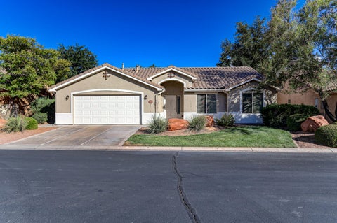 Photo of 1630 E 2450 South ST #240, Saint George, UT 84790 (MLS # 26-274946)