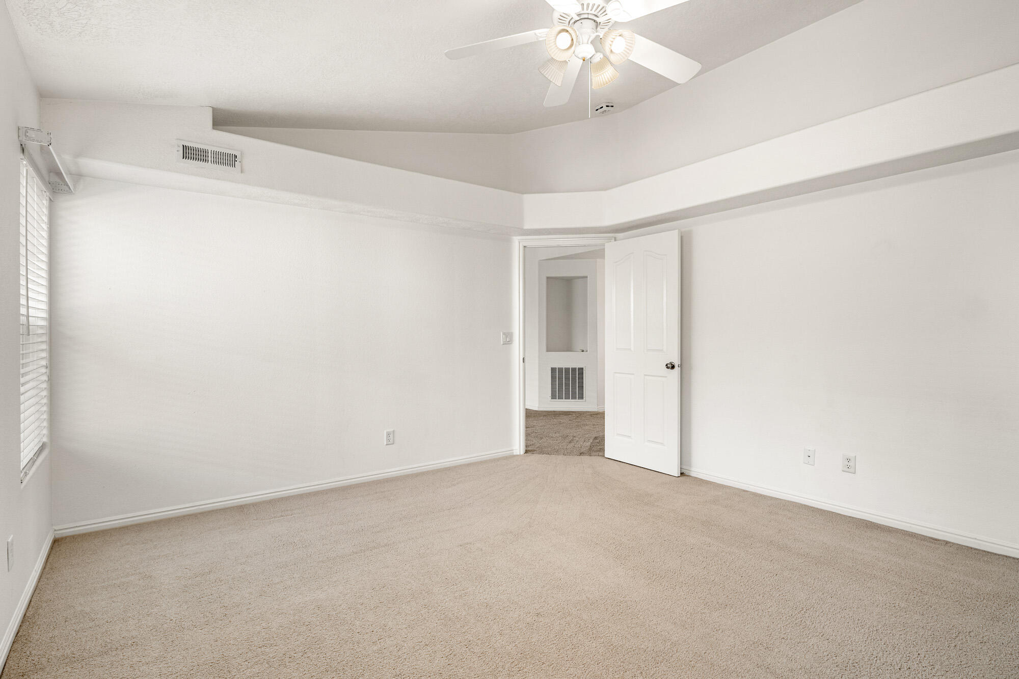 CAMEO PARK - Residential