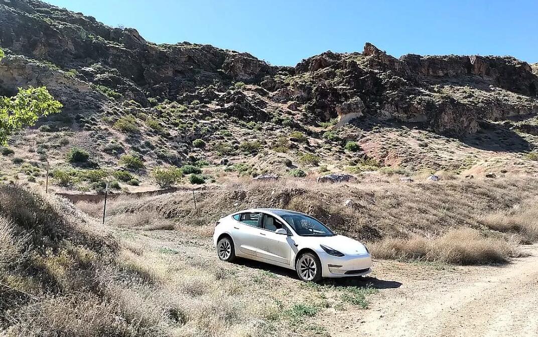 LAVERKIN TOWNSITE AND FIELD - Land