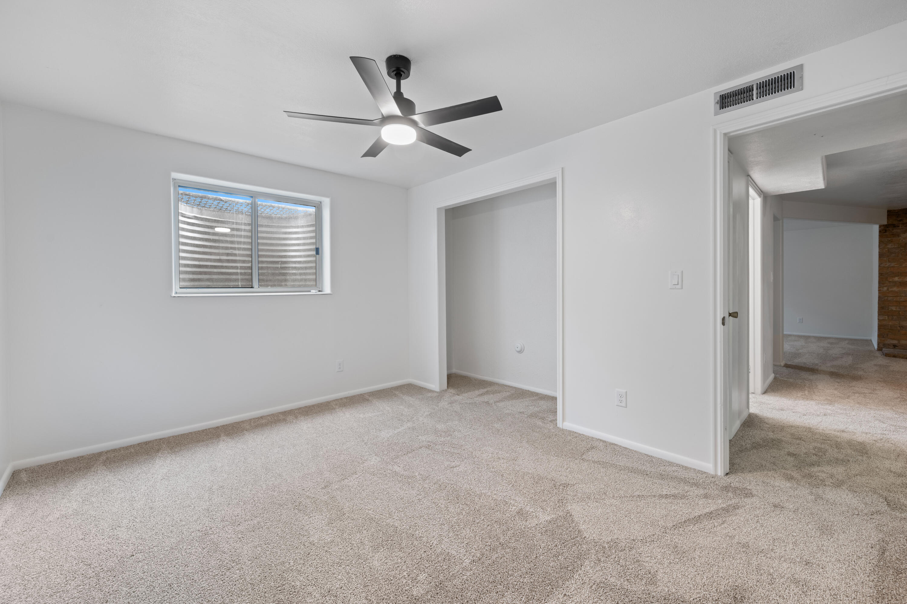 BLOOMINGTON HILLS - Residential