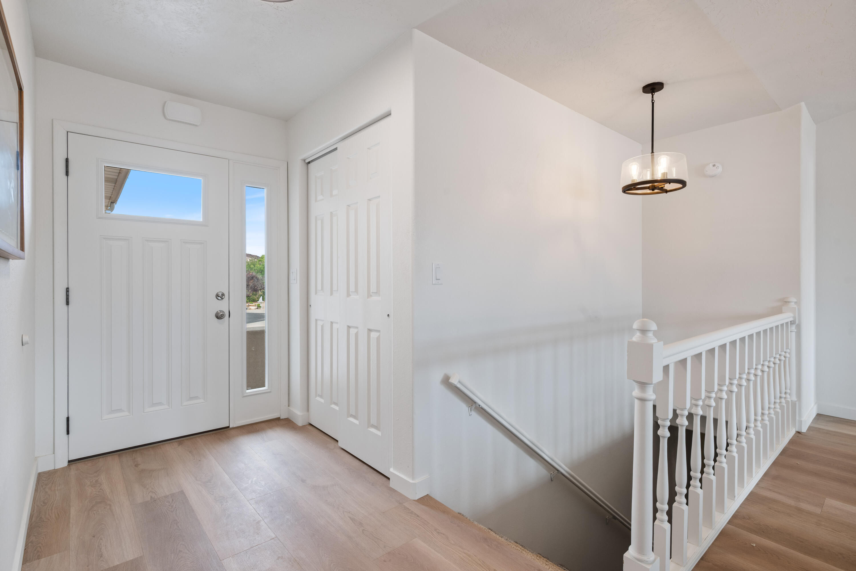 BLOOMINGTON HILLS - Residential