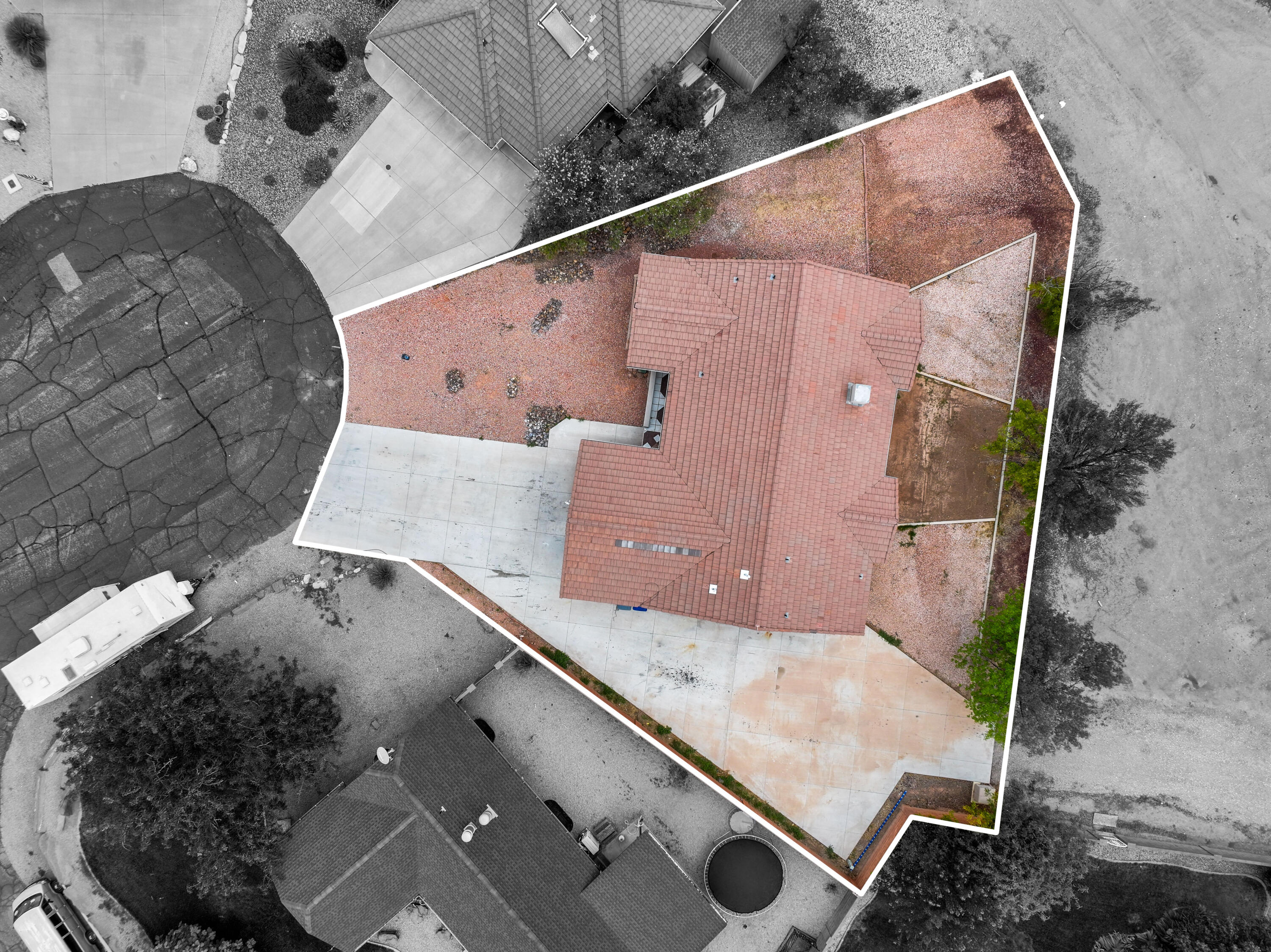 BLOOMINGTON HILLS - Residential