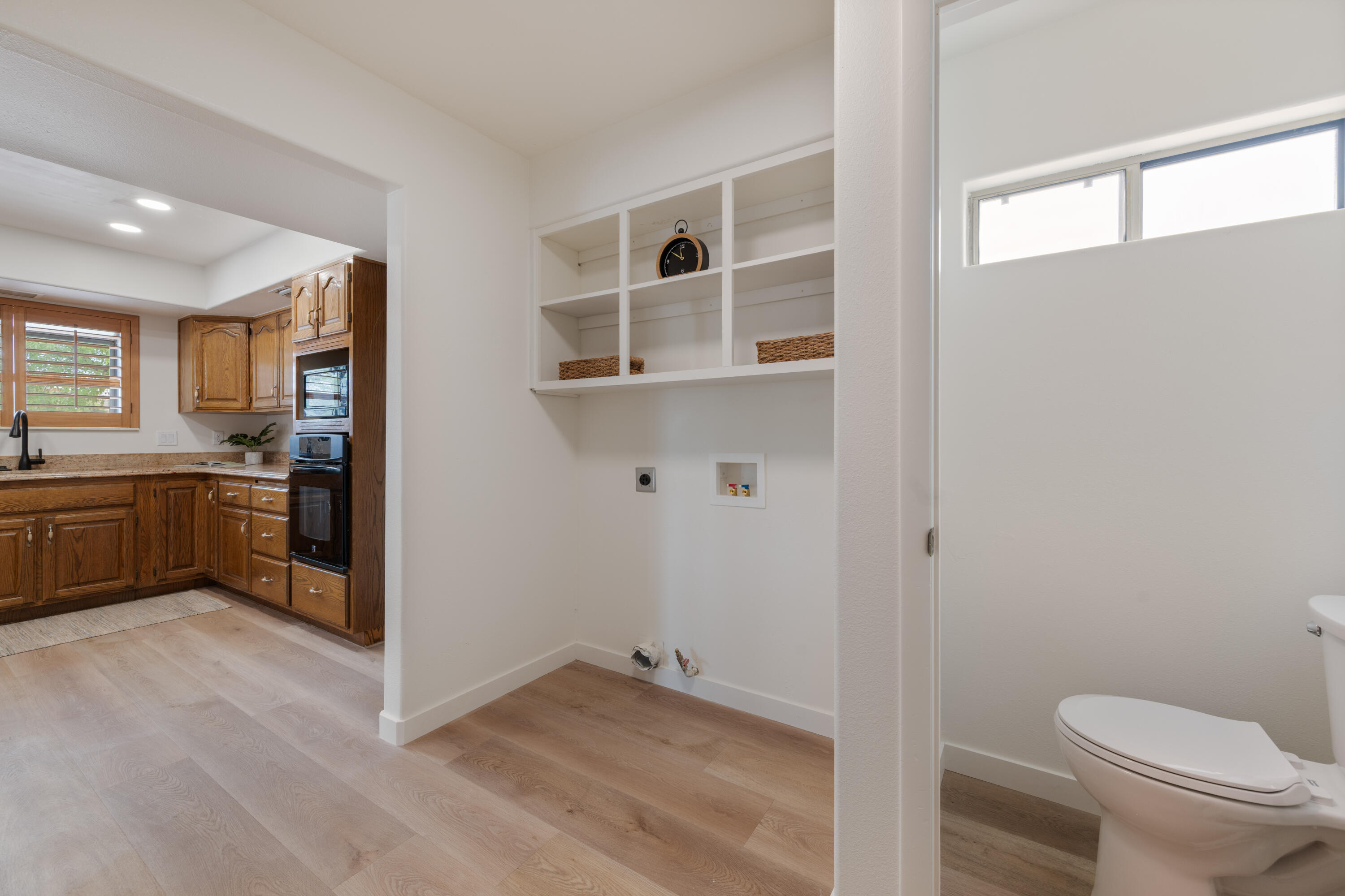 BLOOMINGTON HILLS - Residential