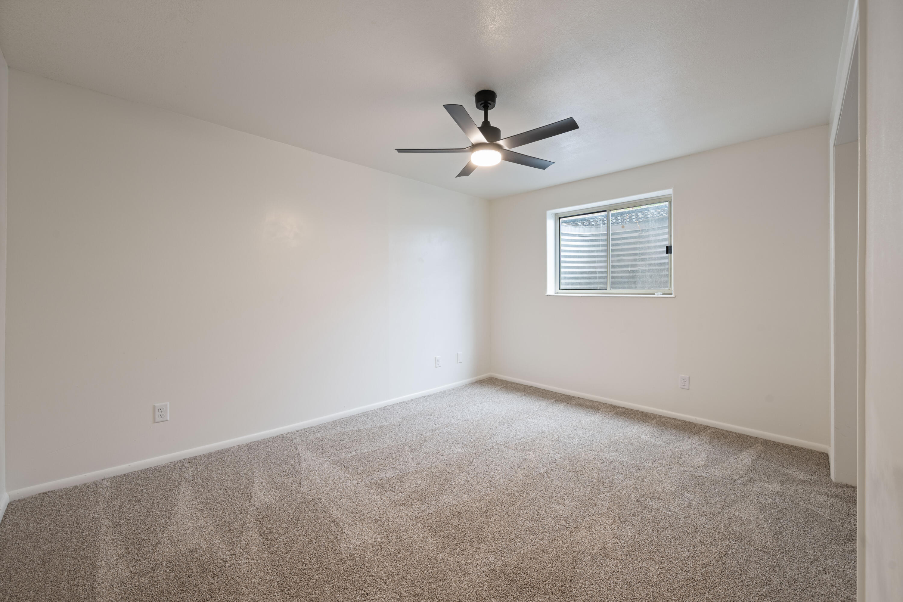 BLOOMINGTON HILLS - Residential