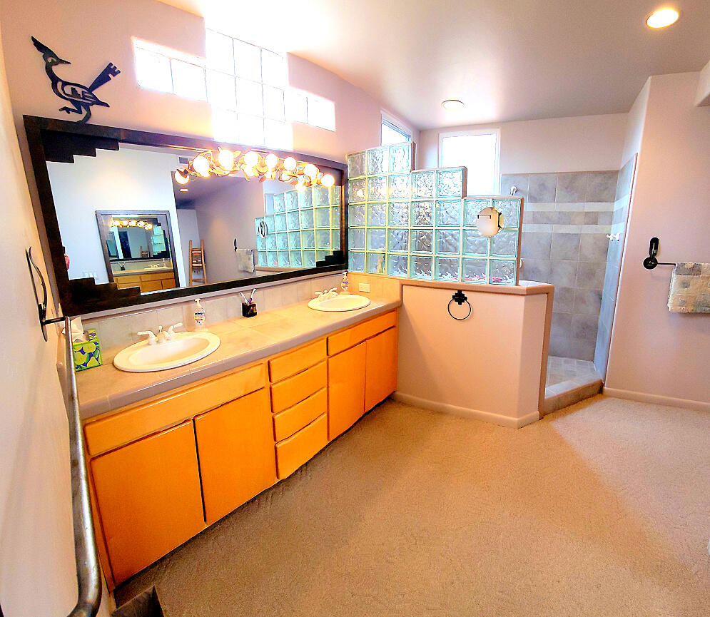 TUWEAP SHONTO - Residential