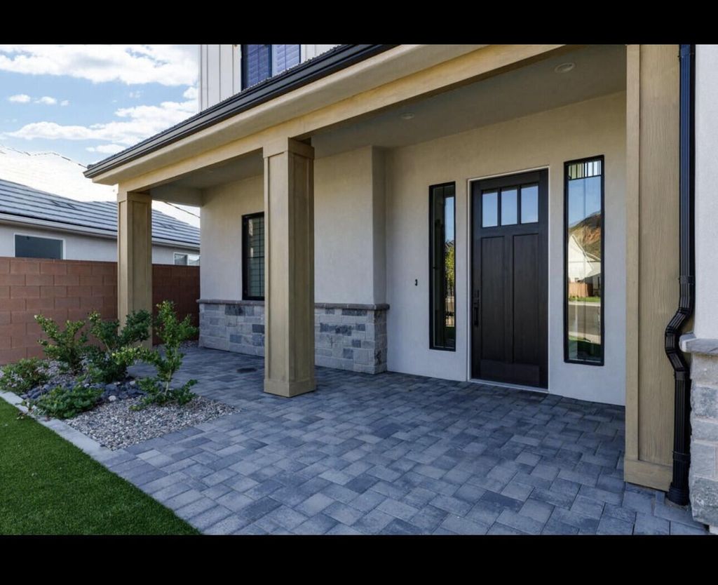 Photo of 2788 E RILL DR, Washington, UT 84780 (MLS # 26-271468)