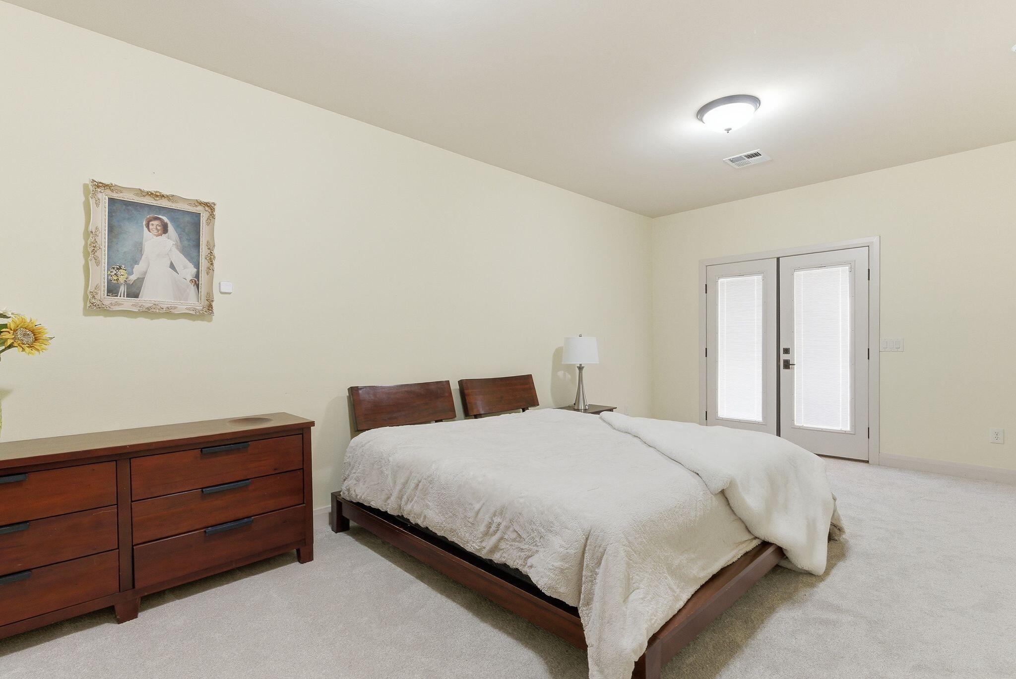 CORAL CANYON - Residential