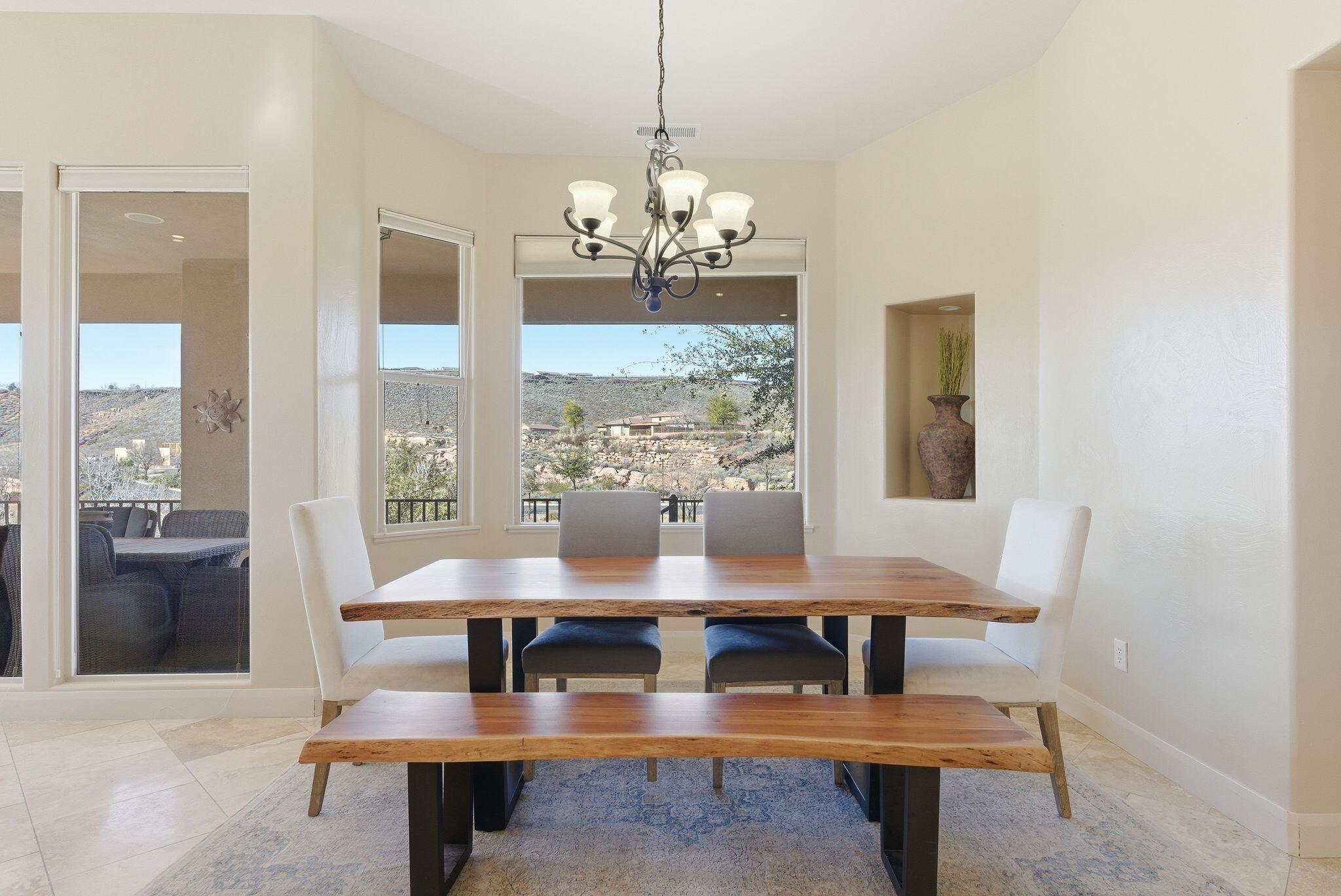 CORAL CANYON - Residential