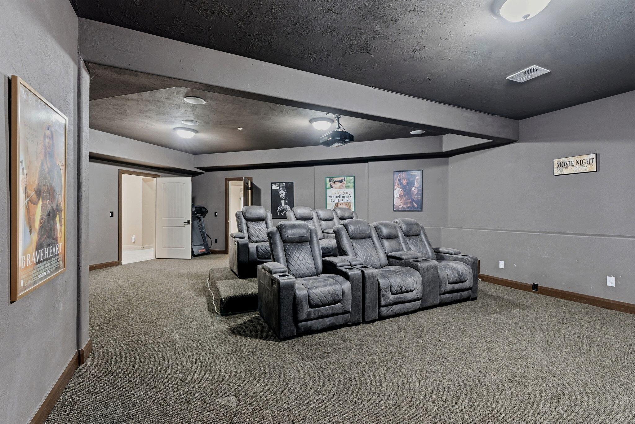 CORAL CANYON - Residential