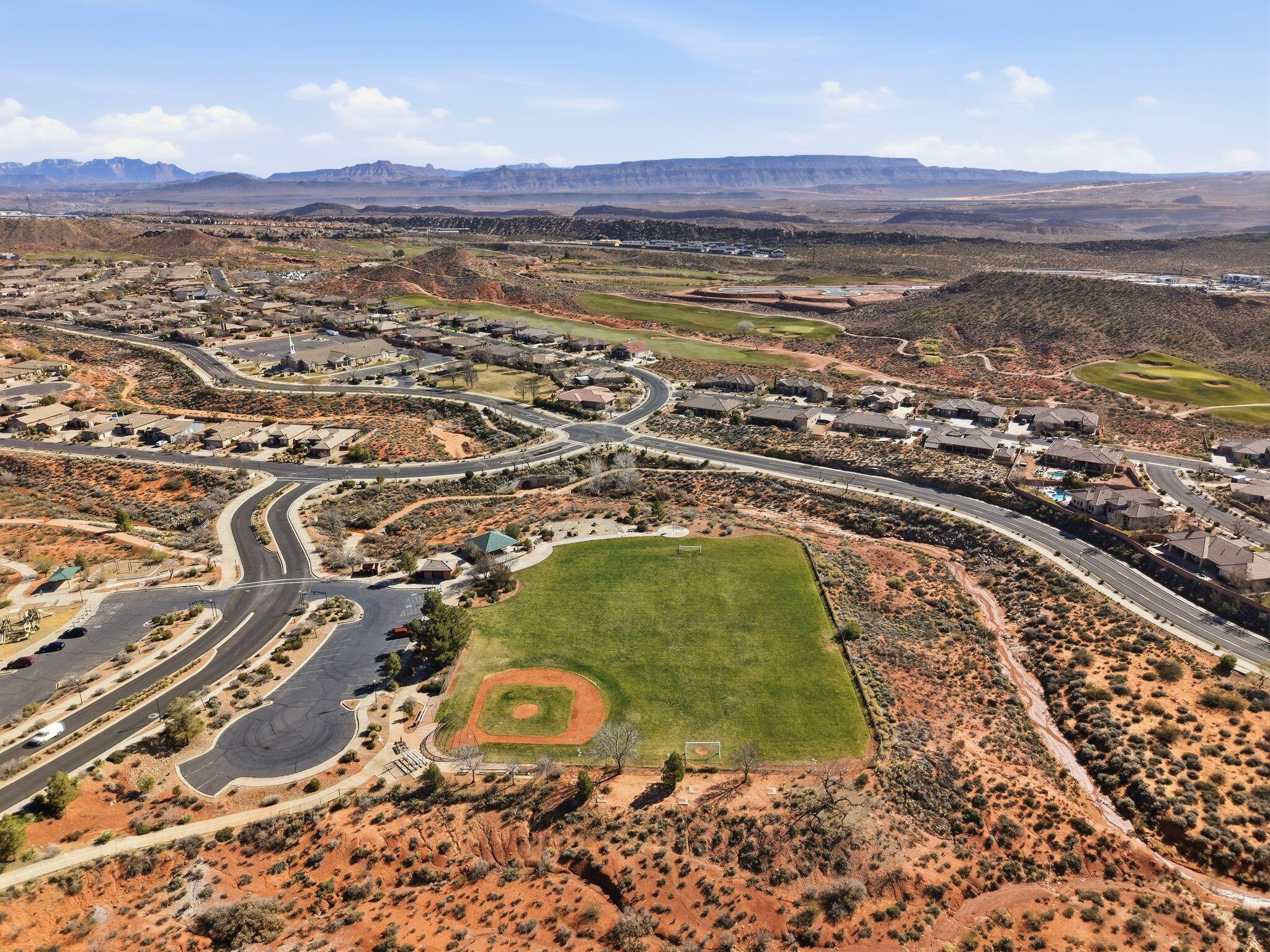 CORAL CANYON - Residential
