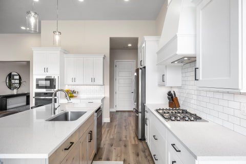 Tiny photo for 673 W 280 S, Ivins, UT 84738 (MLS # 26-277031)