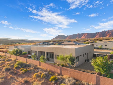 Tiny photo for 673 W 280 S, Ivins, UT 84738 (MLS # 26-277031)