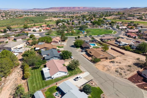 Tiny photo for 1223 E Mahogany CIR, Saint George, UT 84790 (MLS # 26-276827)