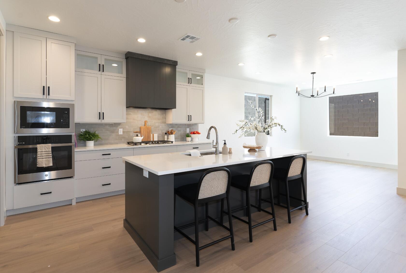 SOLIS AT CORAL CANYON - Residential