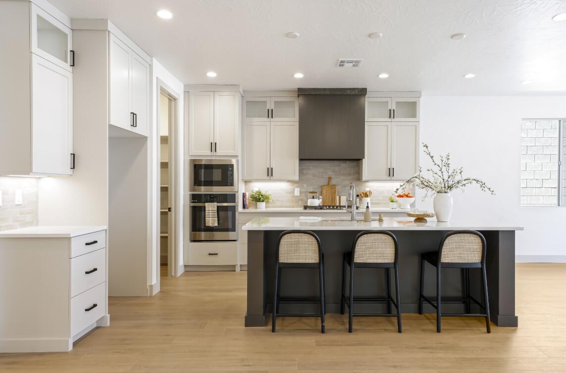 SOLIS AT CORAL CANYON - Residential