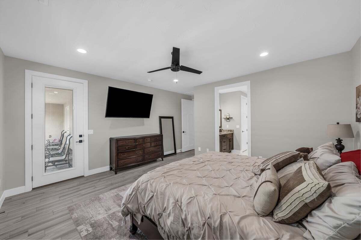 DIXIE SPRINGS - Residential