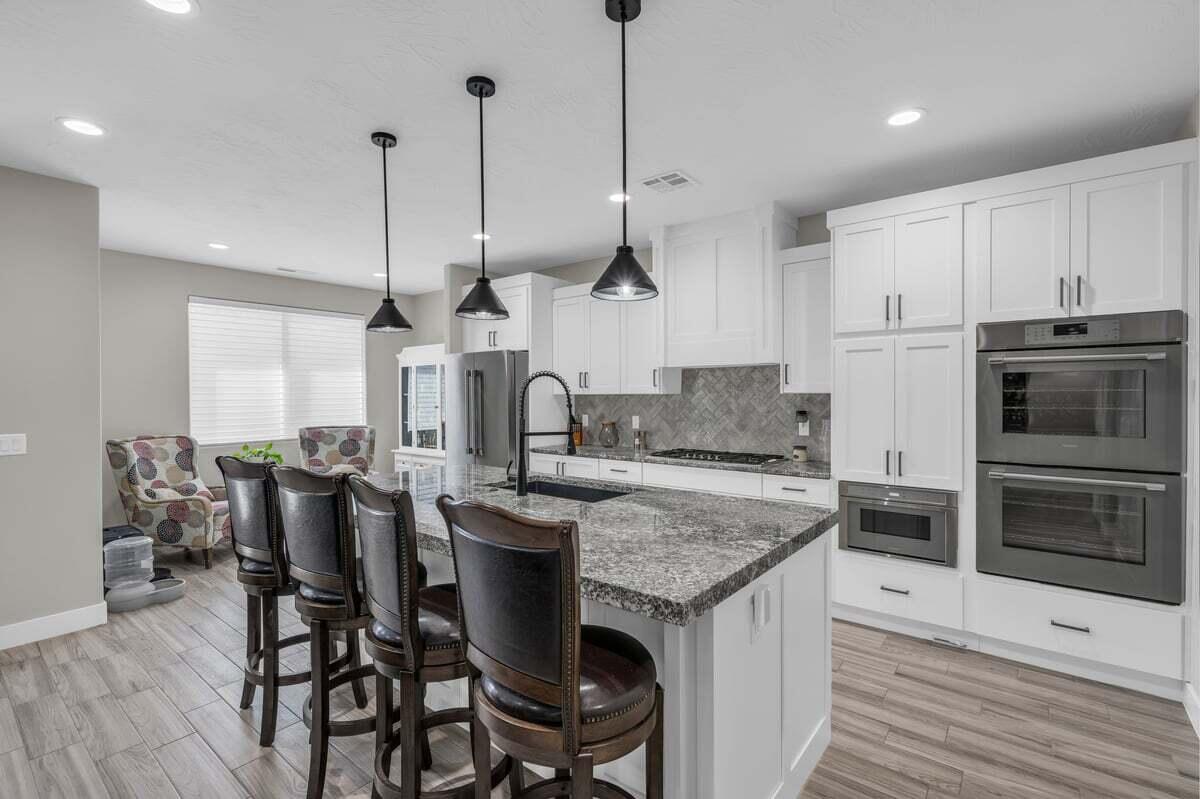 DIXIE SPRINGS - Residential