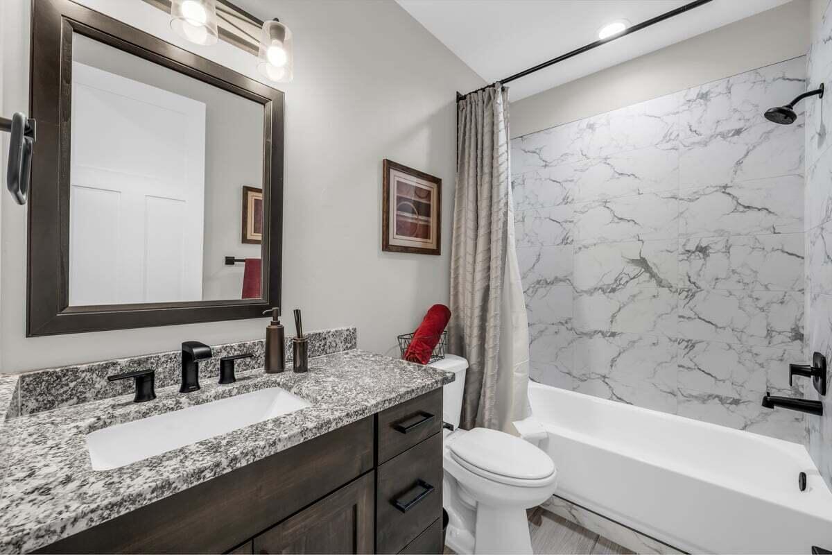 DIXIE SPRINGS - Residential