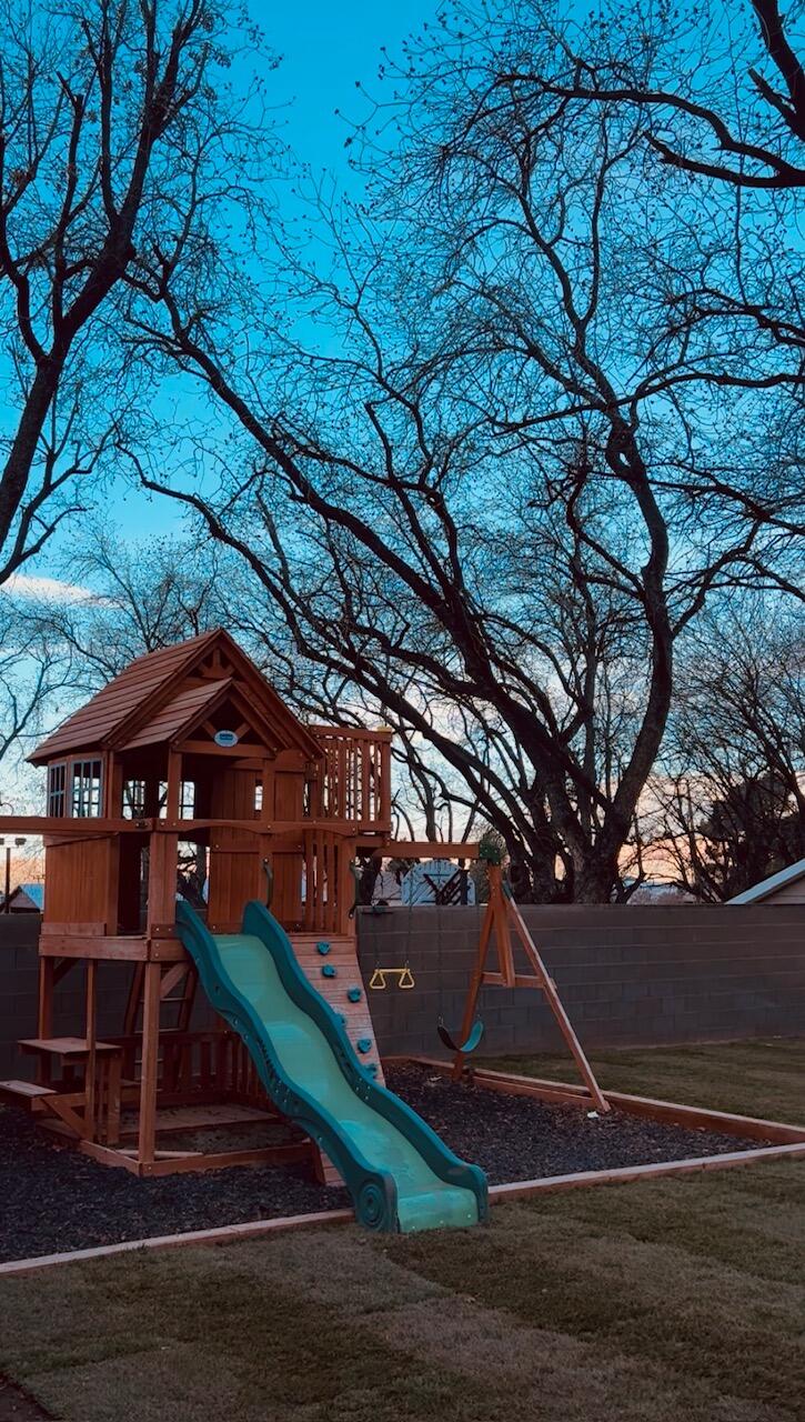 CINNAMON HEIGHTS - Residential