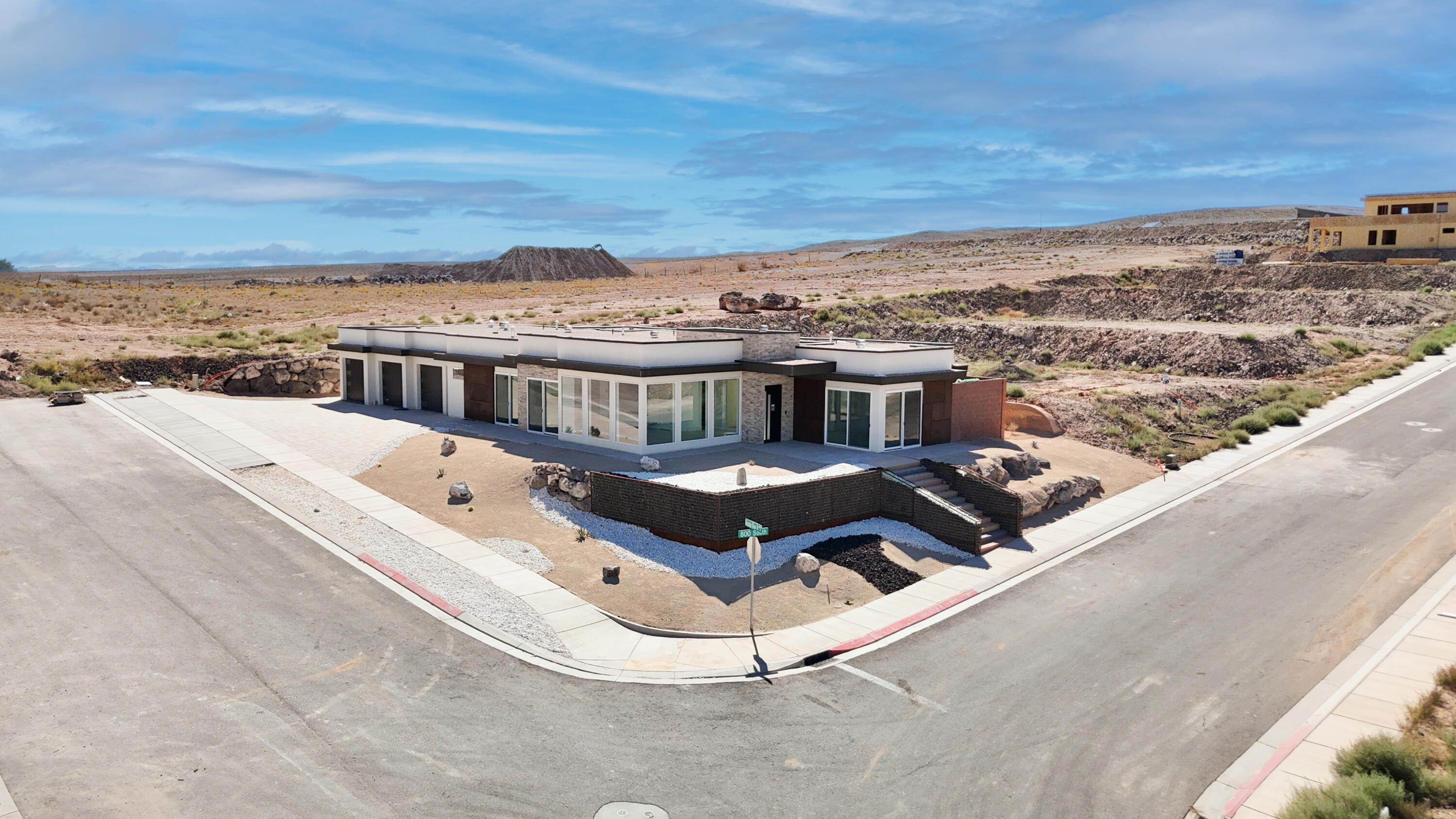 MOUNTAIN VIEW ESTATES - Residential