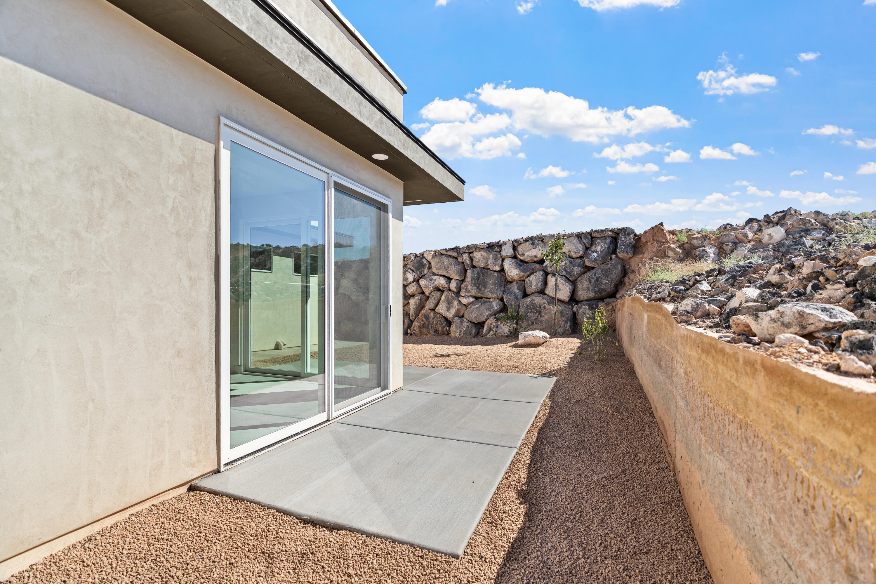 MOUNTAIN VIEW ESTATES - Residential