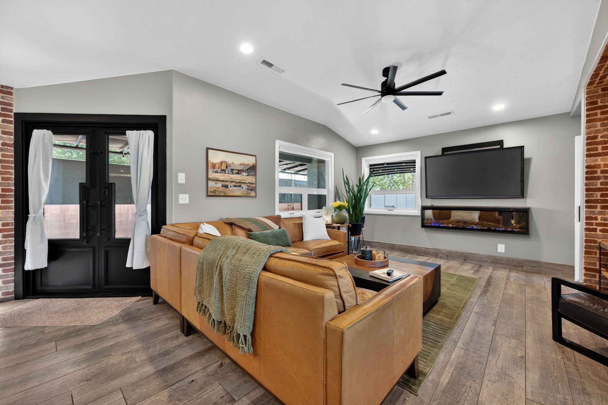 WASHINGTON FIELDS PLANNED DEV - Residential