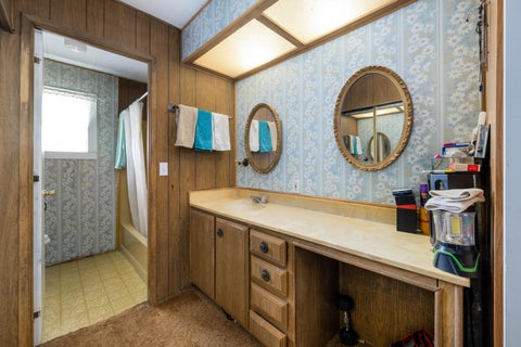 Tiny photo for 950 E 100 N, Enterprise, UT 84725 (MLS # 26-276983)