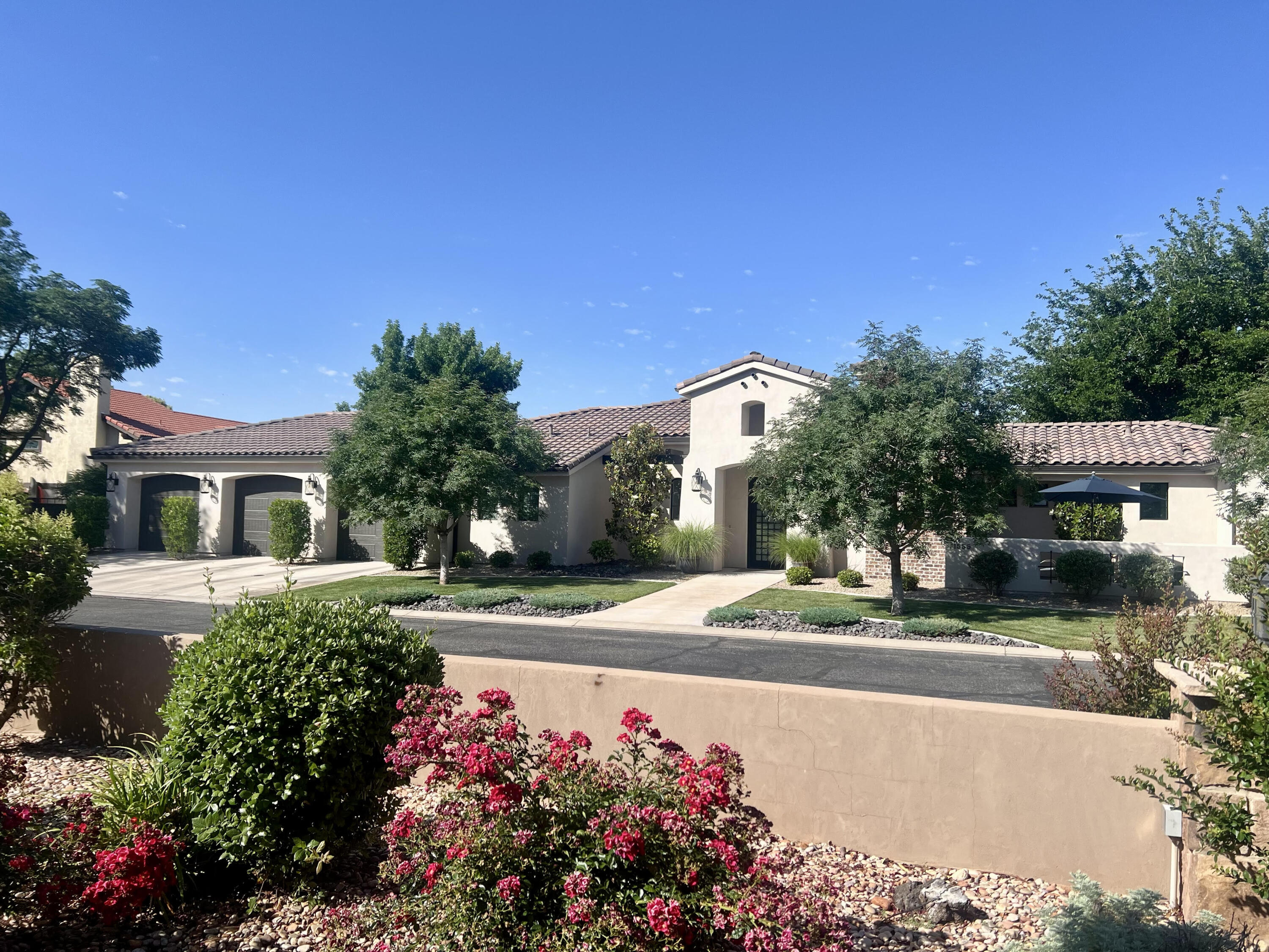 WOODS AT VALLEY VIEW - Residential