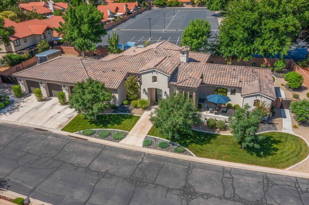 WOODS AT VALLEY VIEW - Residential