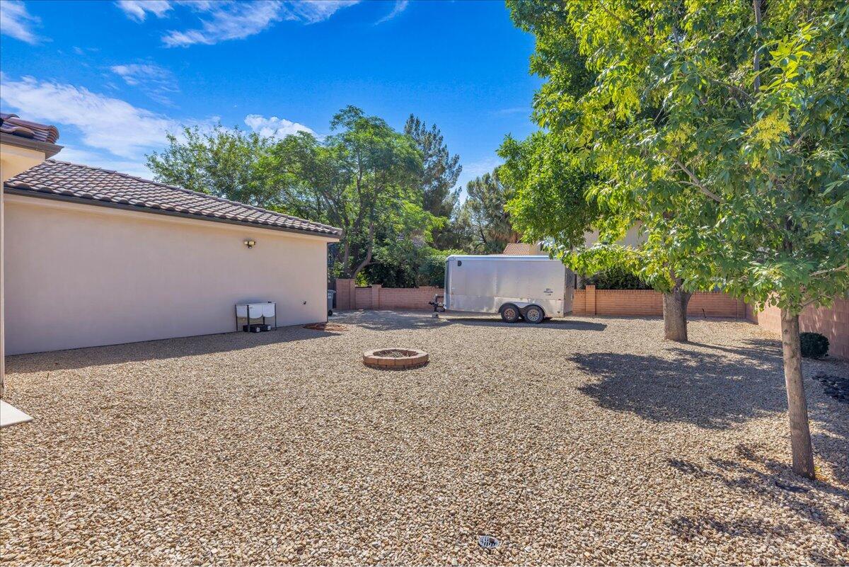 WOODS AT VALLEY VIEW - Residential