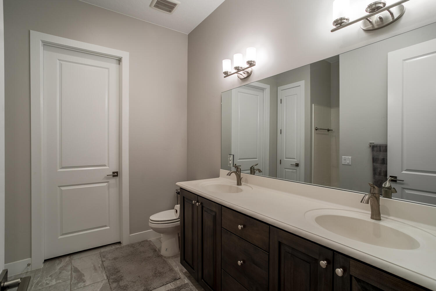 VILLAS AT SUN RIVER - Residential