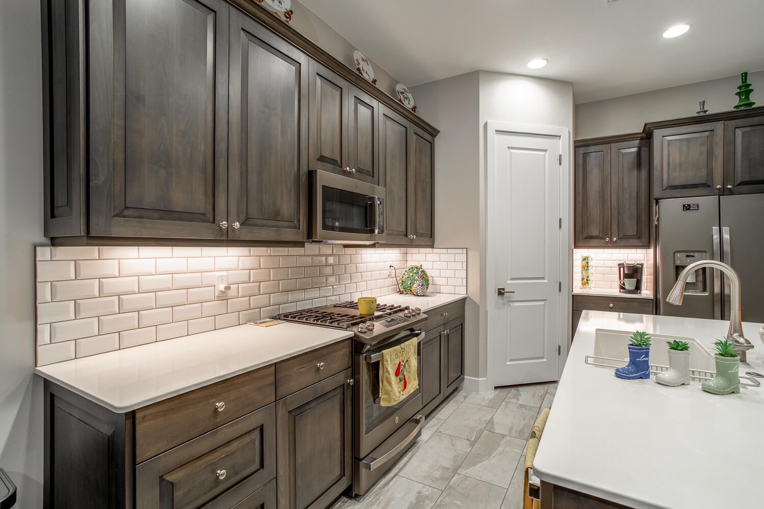 VILLAS AT SUN RIVER - Residential