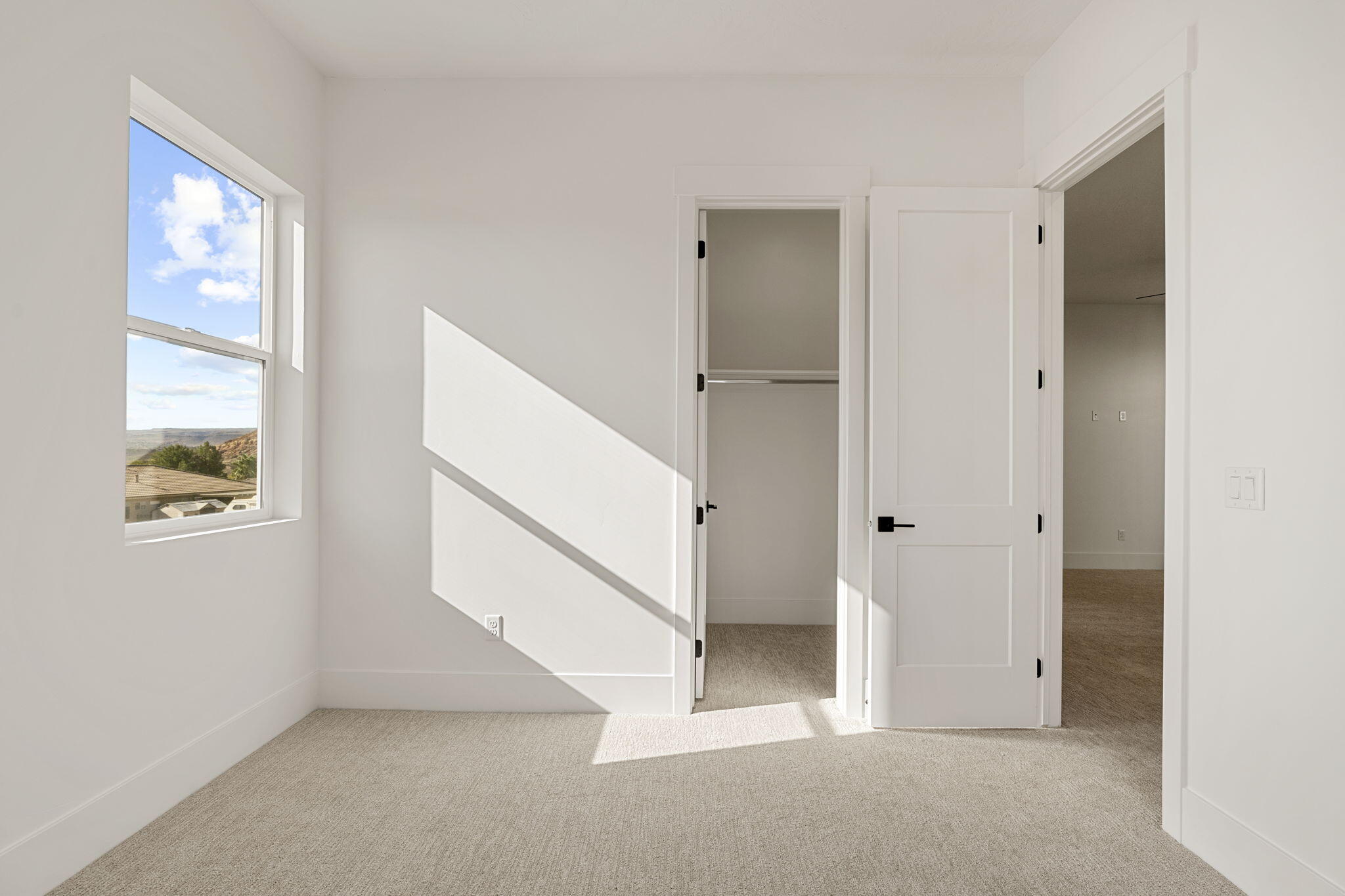 SHOOTING STAR - Residential