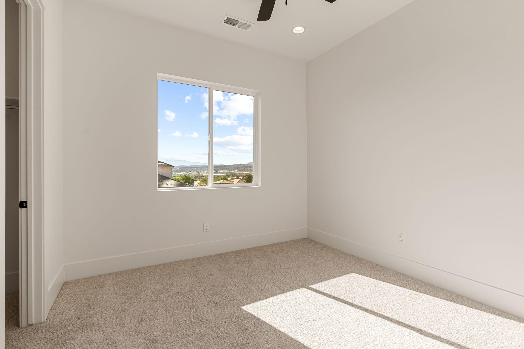 SHOOTING STAR - Residential