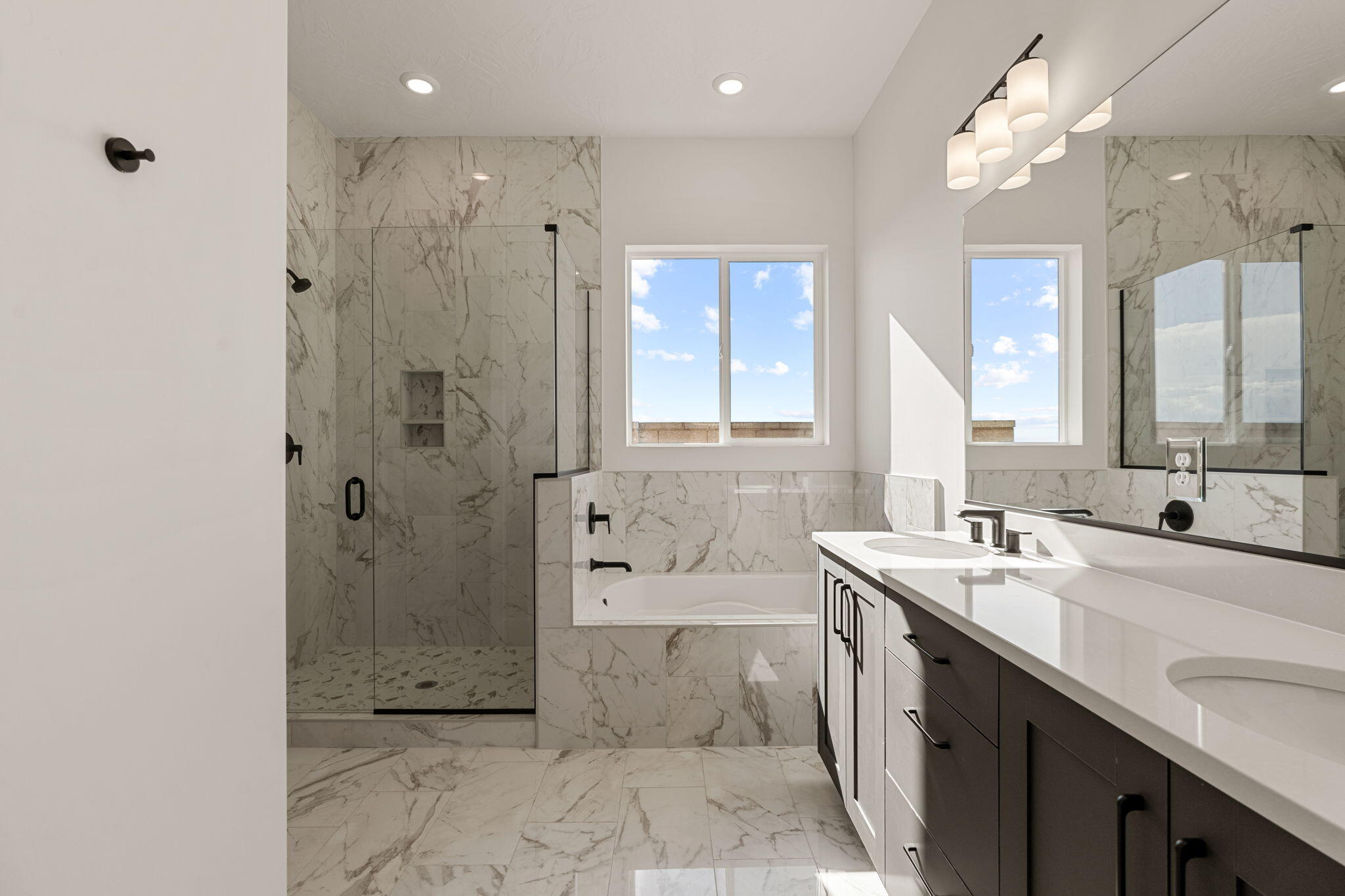 SHOOTING STAR - Residential