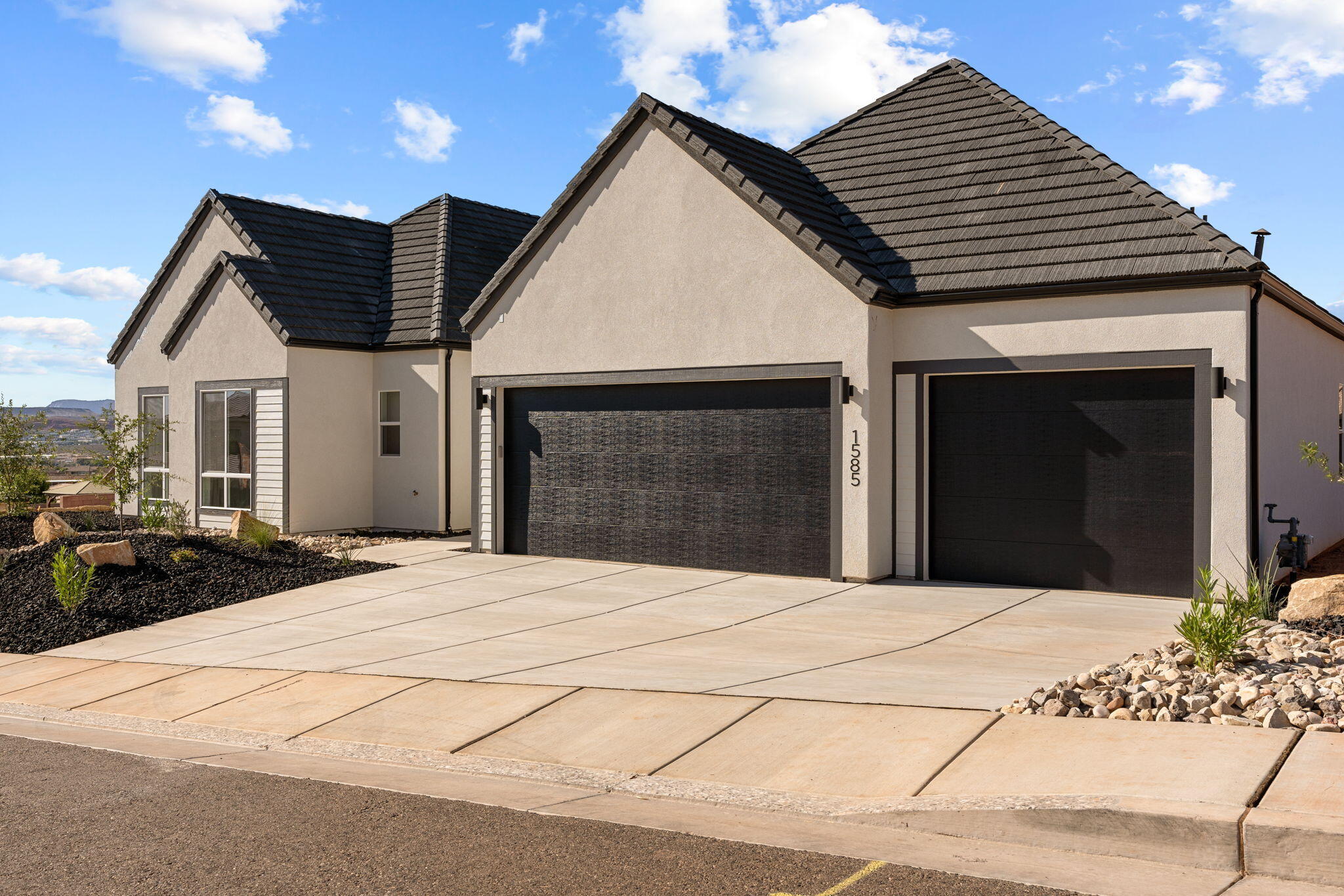 SHOOTING STAR - Residential