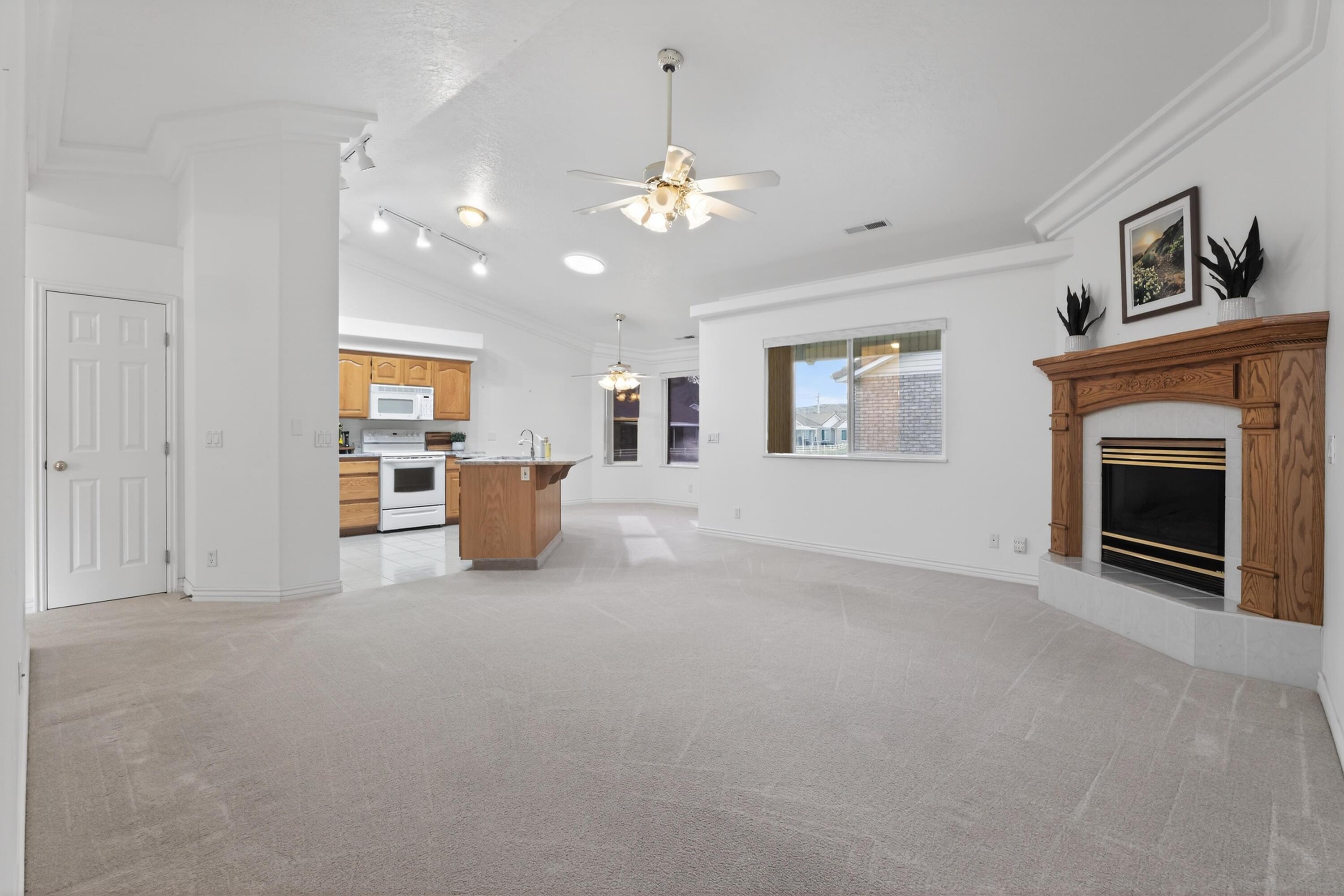 MEADOW CREEK ESTATES - Residential