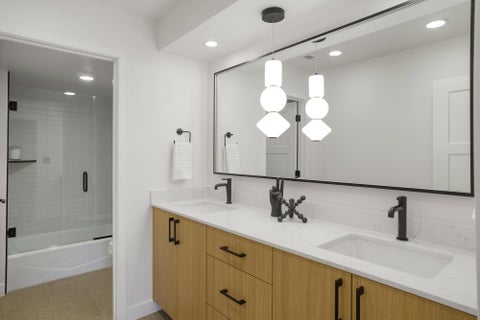 Tiny photo for 1144 W Bloomington DR S, Saint George, UT 84790 (MLS # 26-277030)