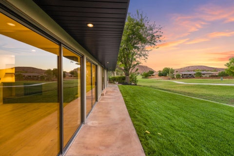 Tiny photo for 1144 W Bloomington DR S, Saint George, UT 84790 (MLS # 26-277030)